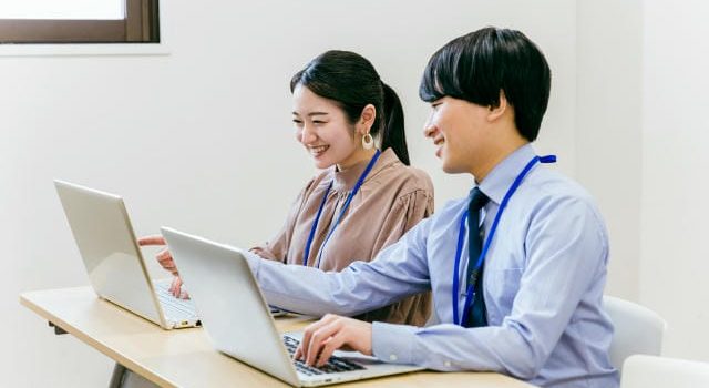 メーカー初任給とランキングから読み解く今選ばれる製造業キャリアの条件 メーカー初任給とランキングから読み解く今選ばれる製造業キャリアの条件